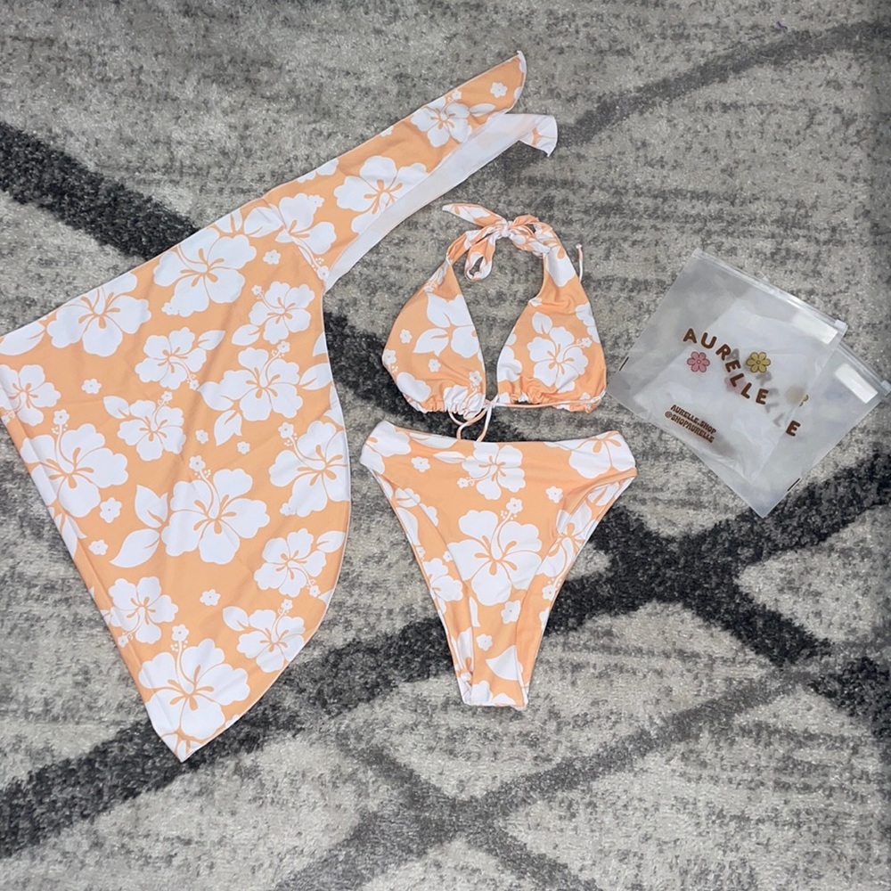 Aurelle Bikini & Wrap